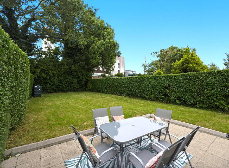 58 Knockvale Park, Belfast, BT5 6HJ
