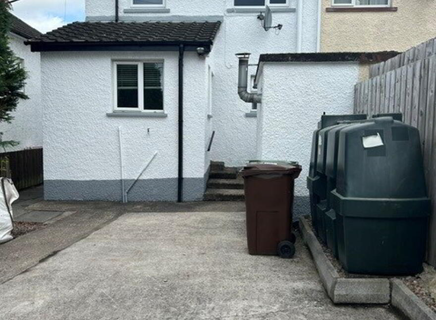 6 St John's Terrace, Moira, BT67 0NT