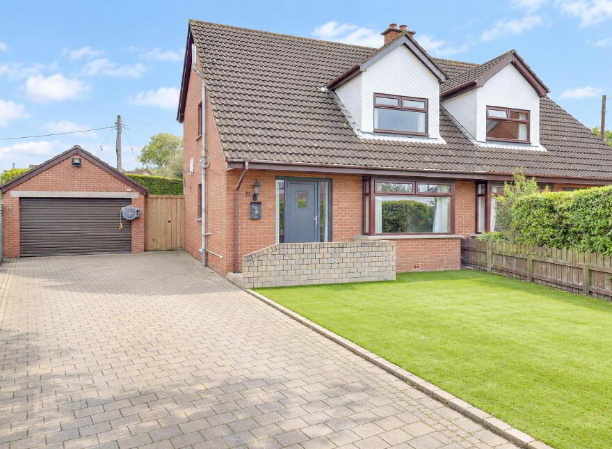 5 Manse Court, Carrowdore, Newtownards, BT22 2ER