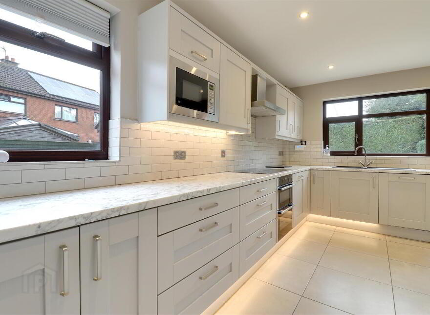 5 Manse Court, Carrowdore, Newtownards, BT22 2ER