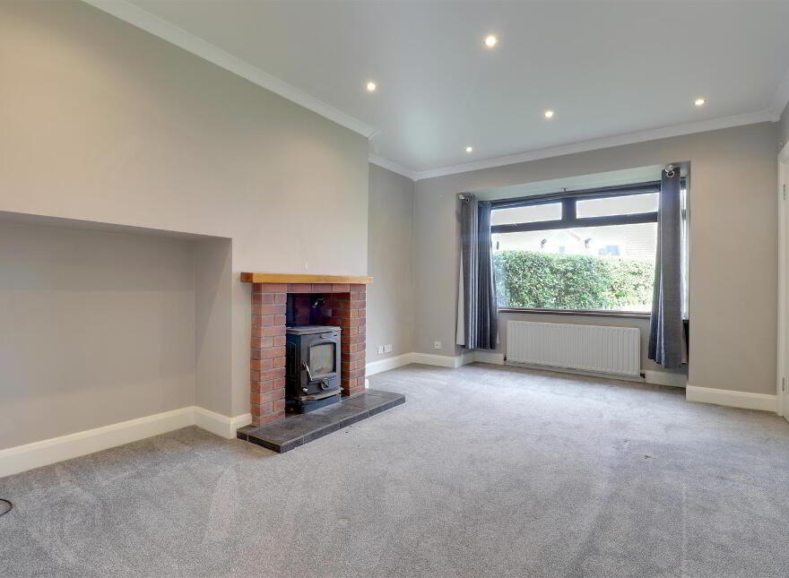 5 Manse Court, Carrowdore, Newtownards, BT22 2ER