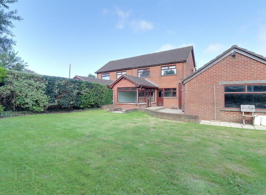5 Manse Court, Carrowdore, Newtownards, BT22 2ER