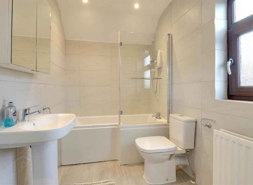 5 Manse Court, Carrowdore, Newtownards, BT22 2ER