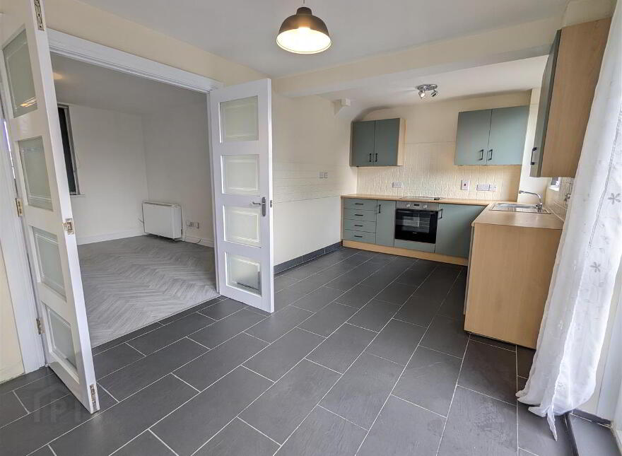 13 Dunwellan Park, Newcastle, BT33 0DD