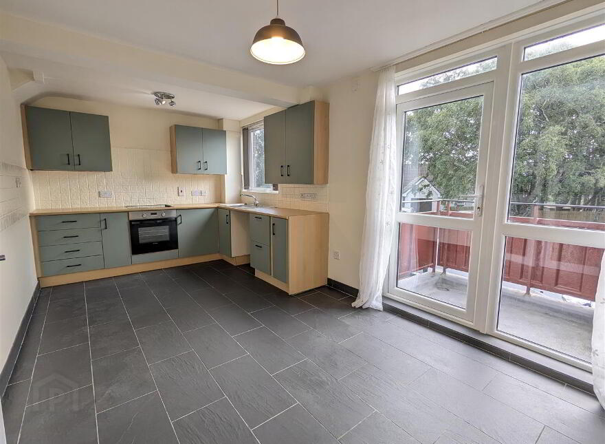13 Dunwellan Park, Newcastle, BT33 0DD