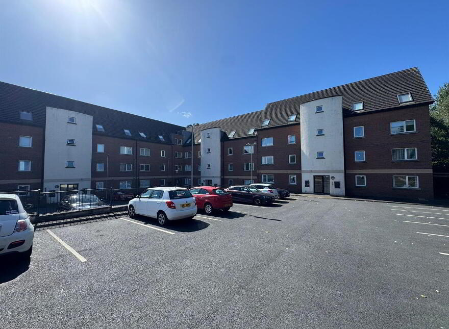 3 Glenmount Manor, Church Road, Newtownabbey, BT36 7RH