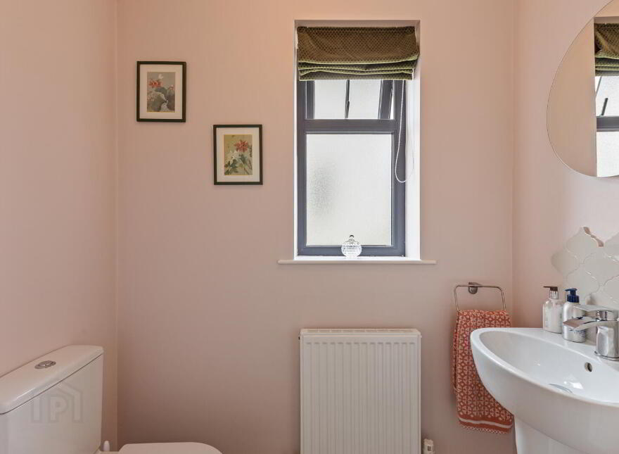 6 Pirrie Walk, Comber, Newtownards, BT23 5ZR