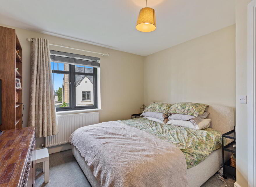 6 Pirrie Walk, Comber, Newtownards, BT23 5ZR