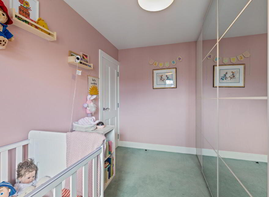 6 Pirrie Walk, Comber, Newtownards, BT23 5ZR