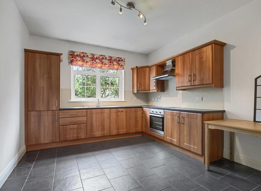 30 Breton Gardens, Lisburn, BT28 3YZ
