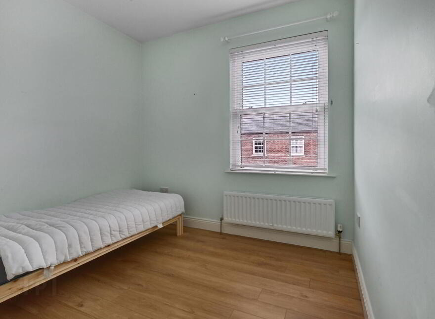 30 Breton Gardens, Lisburn, BT28 3YZ