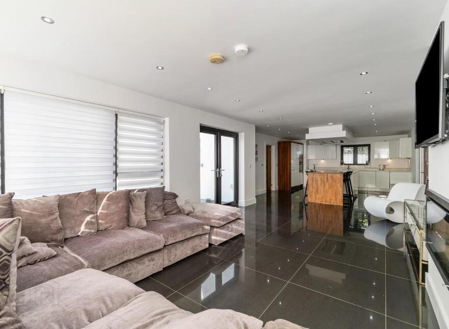 5 Ballykeel Road South, Moneyreagh, Moneyrea Newtown, Newtownards, BT23 6BU