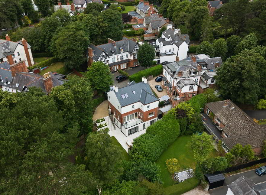 6 Sandown Park, Belfast, BT5 6JP