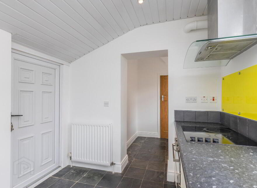 428 Castlereagh Road, Belfast, BT5 5FZ