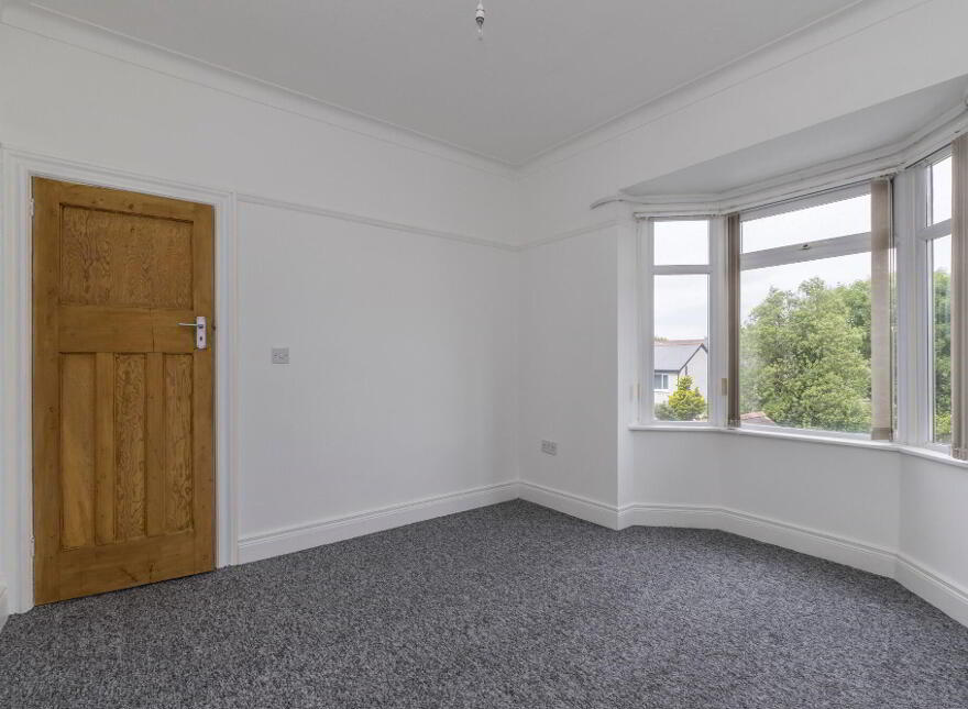 428 Castlereagh Road, Belfast, BT5 5FZ