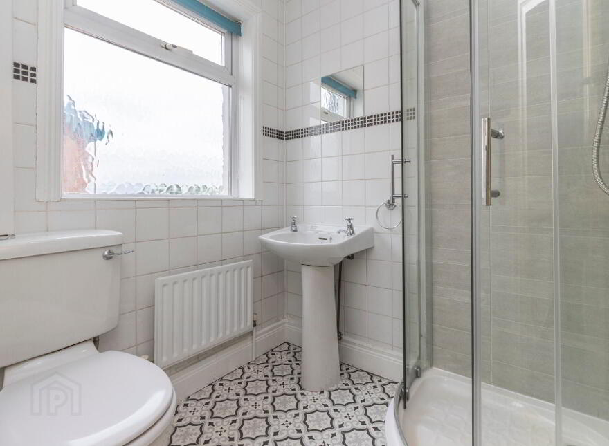 428 Castlereagh Road, Belfast, BT5 5FZ
