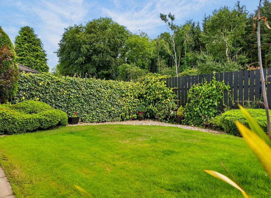 32 Tullagh Brow, Ballymena, BT42 2LY