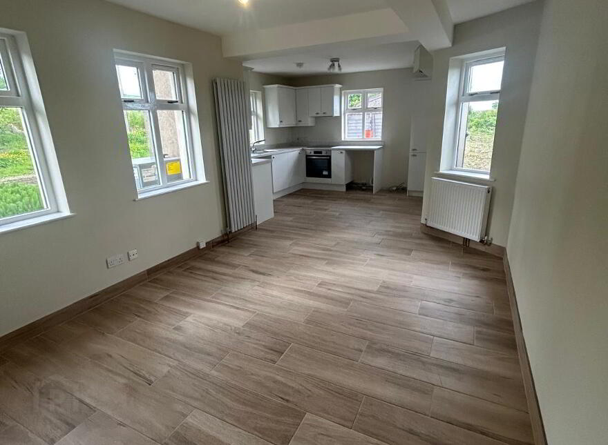 East Gate Lodge, 86 Larne Road, Ballycarry, Carrickfergus, BT38 9JN