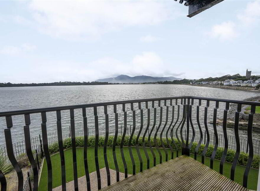 63 The Quay, Dundrum, Newcastle, BT33 0UJ
