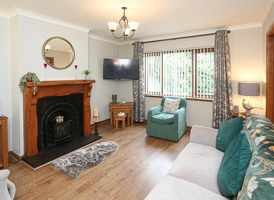 133 Firmount Crescent, Holywood, BT18 9QL
