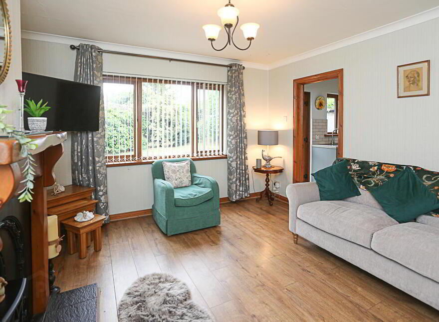 133 Firmount Crescent, Holywood, BT18 9QL
