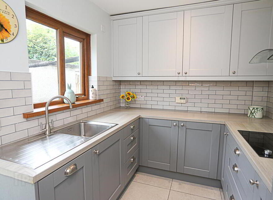 133 Firmount Crescent, Holywood, BT18 9QL