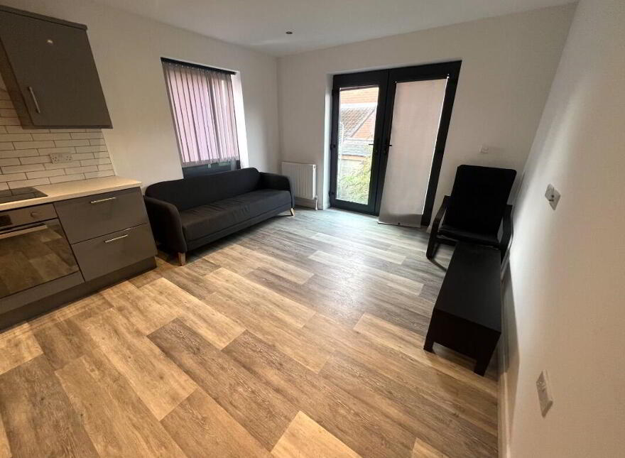 Apartment 6 94 Sunnyside Street, Belfast, BT7 3EG