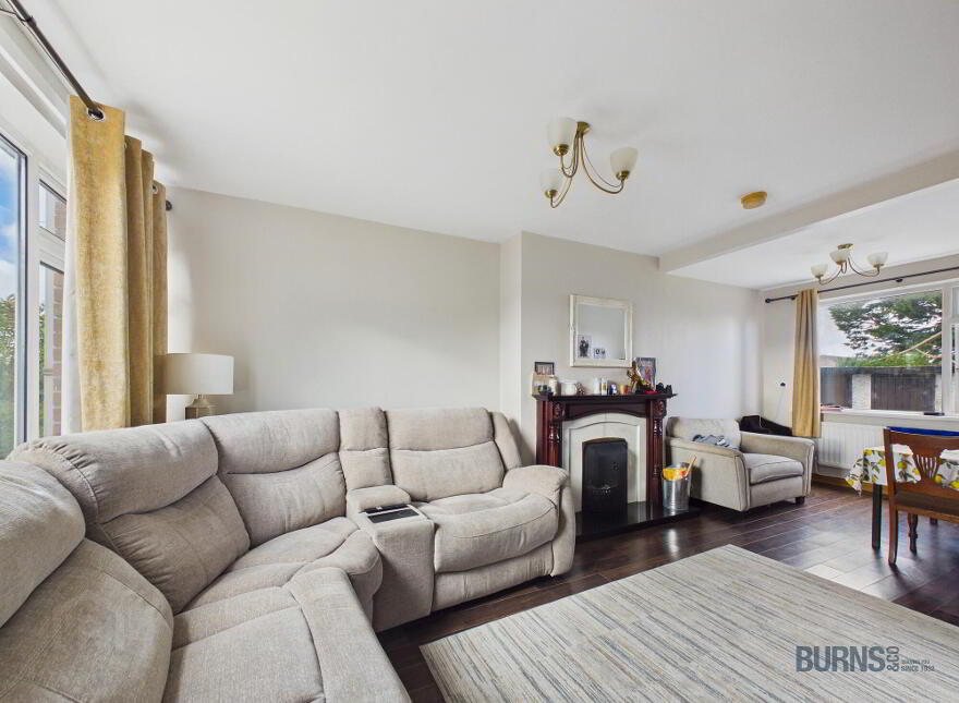 18 Queen's Avenue, Magherafelt, BT45 6BU