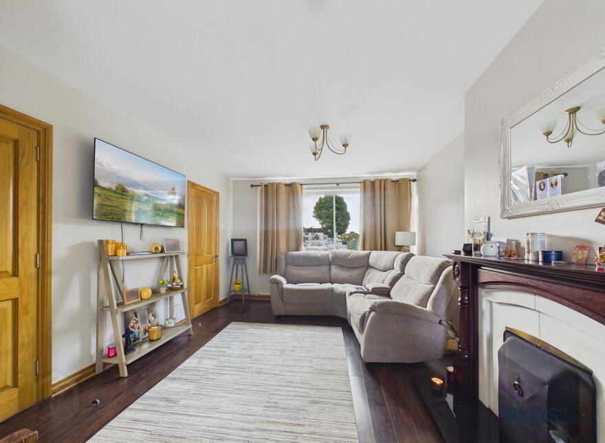 18 Queen's Avenue, Magherafelt, BT45 6BU