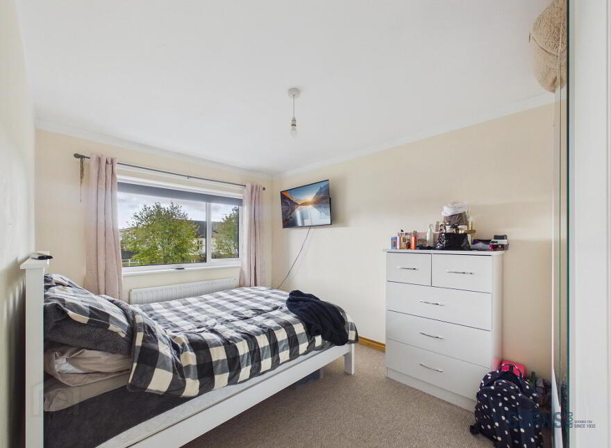 18 Queen's Avenue, Magherafelt, BT45 6BU