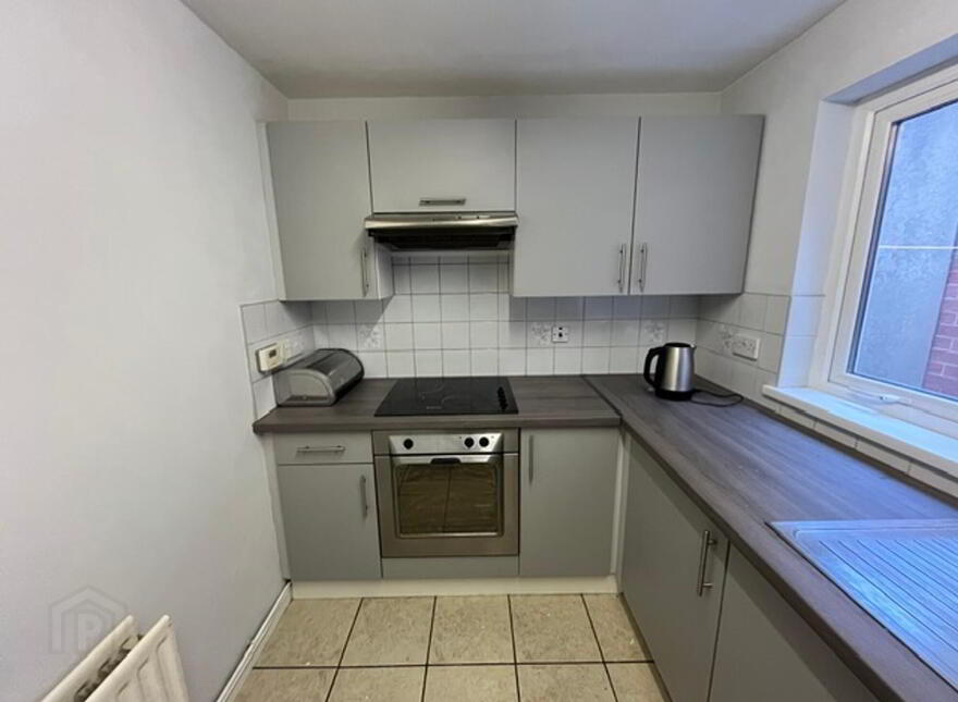 36 McMaster Street, Belfast, BT5 4HP