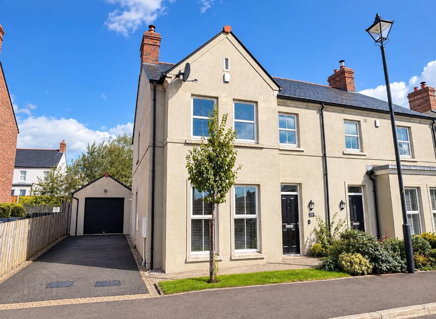 19 Hartley Hall Avenue, Greenisland, Carrickfergus, BT38 8BA