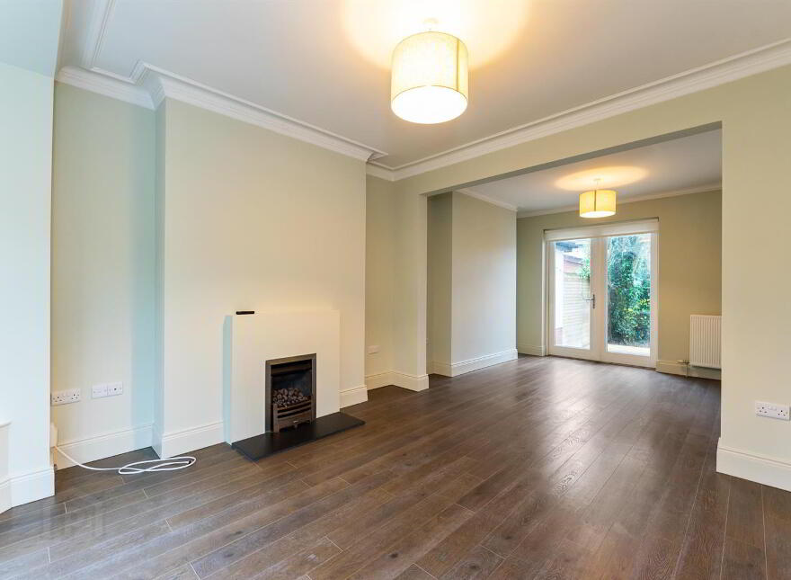 102 Kensington Road, Belfast, BT5 6NH