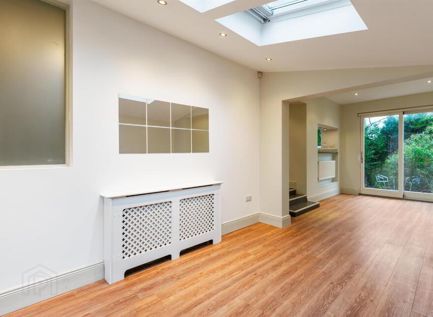 102 Kensington Road, Belfast, BT5 6NH
