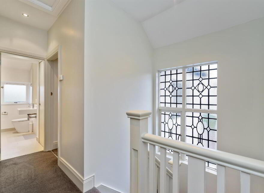 102 Kensington Road, Belfast, BT5 6NH