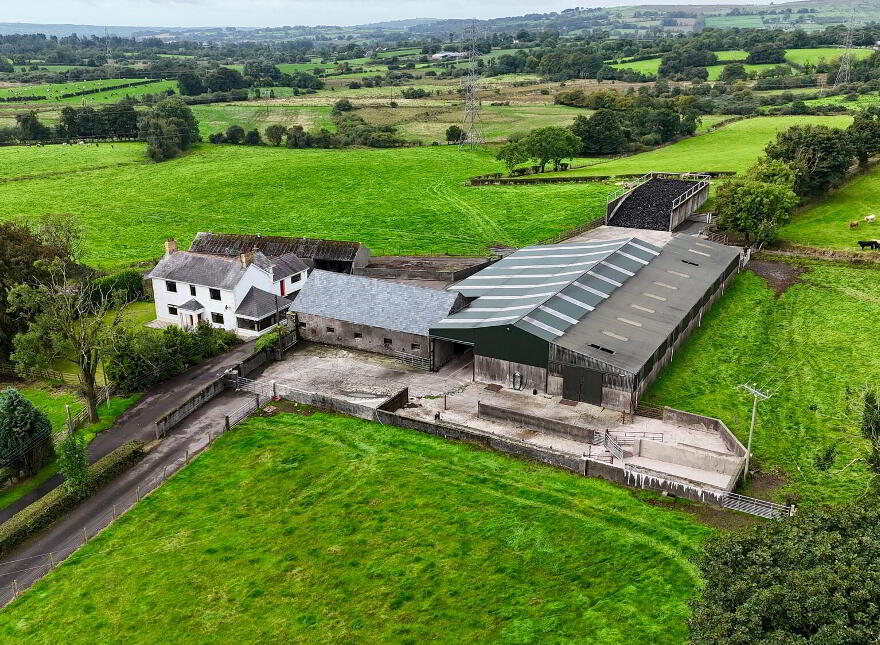 Ballynashee House, 44 Ballynashee Road, Ballyclare, BT39 9TB photo
