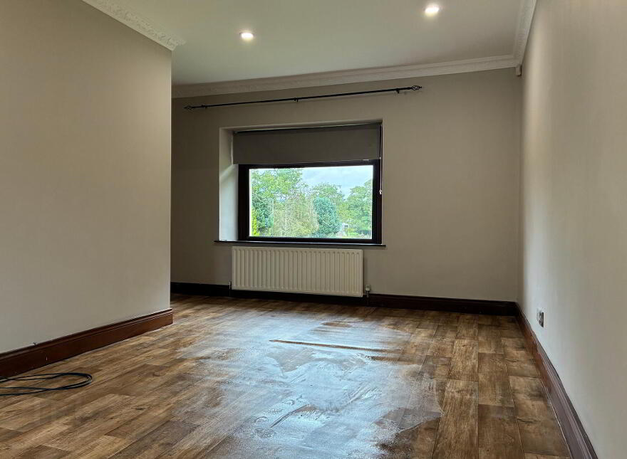 Ballynashee House, 44 Ballynashee Road, Ballyclare, BT39 9TB