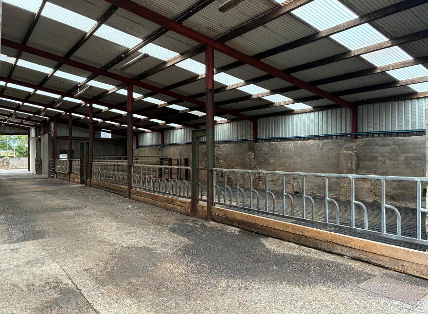 Ballynashee House, 44 Ballynashee Road, Ballyclare, BT39 9TB