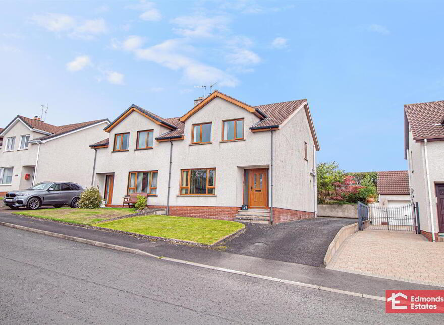 39 Mansefield Heights, Portglenone, Ballymena, BT44 8JR