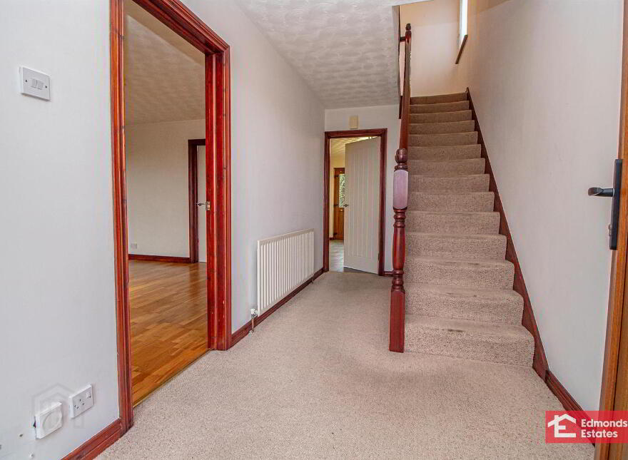 39 Mansefield Heights, Portglenone, Ballymena, BT44 8JR