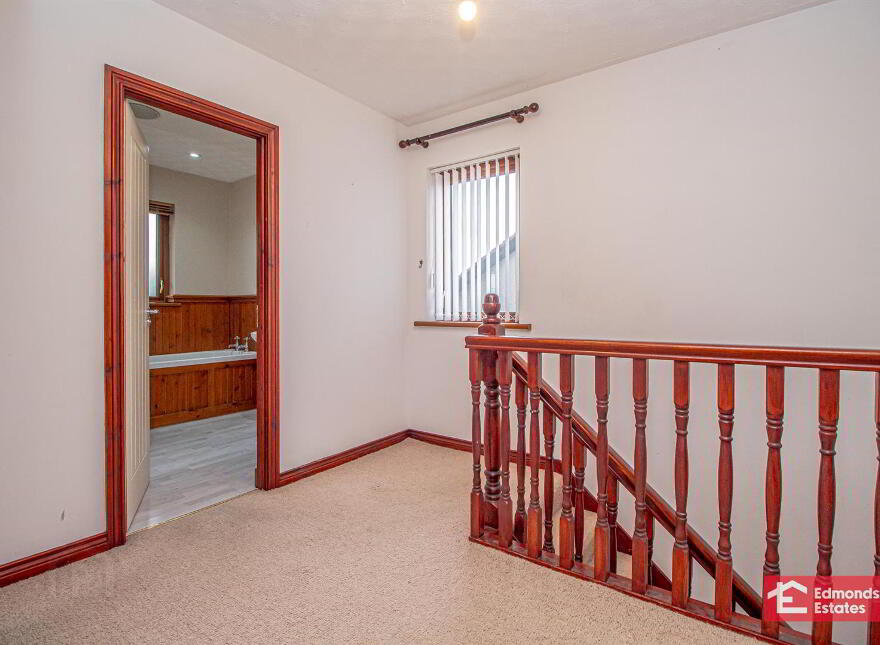 39 Mansefield Heights, Portglenone, Ballymena, BT44 8JR