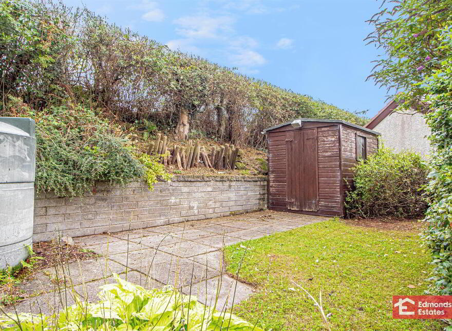 39 Mansefield Heights, Portglenone, Ballymena, BT44 8JR