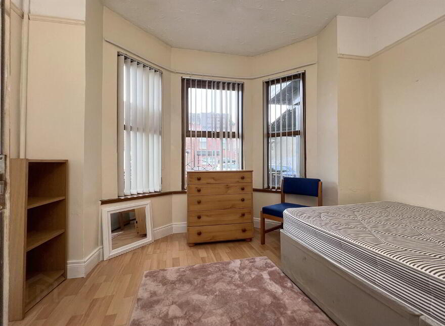 61 Agincourt Avenue, Belfast, BT7 1QB