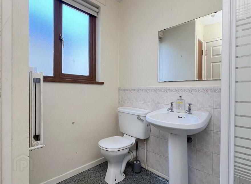 61 Agincourt Avenue, Belfast, BT7 1QB