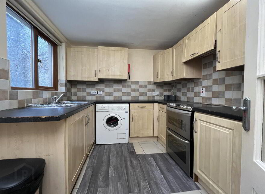 61 Agincourt Avenue, Belfast, BT7 1QB