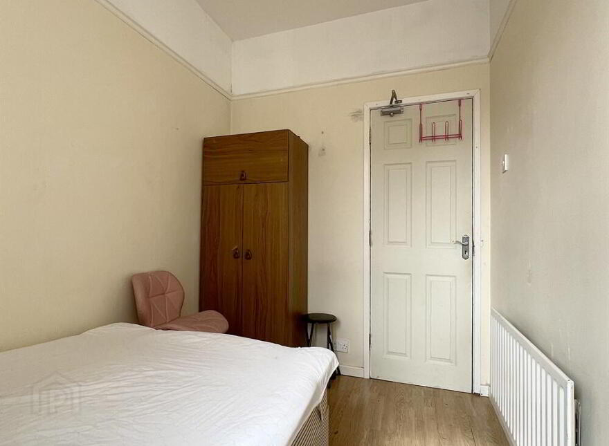 61 Agincourt Avenue, Belfast, BT7 1QB