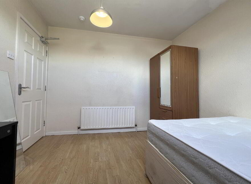 61 Agincourt Avenue, Belfast, BT7 1QB