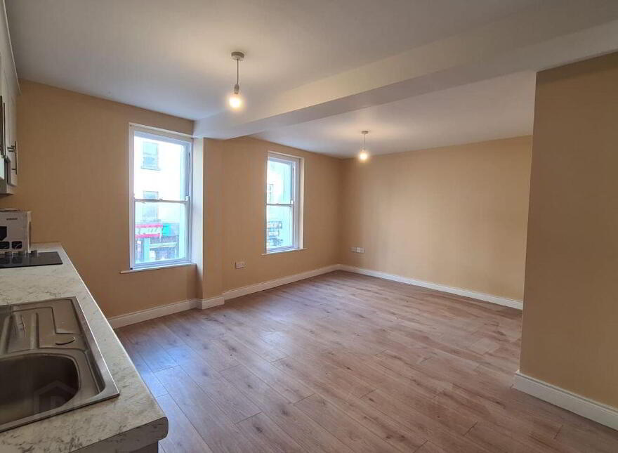 Apartment, 10 Peter Street, Drogheda, A92PHN2