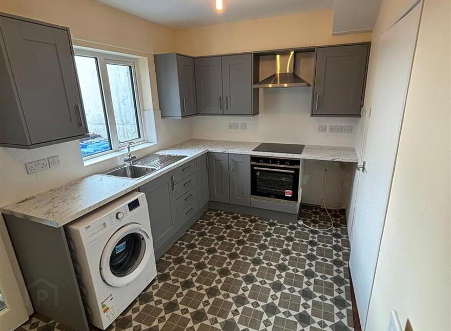 6 Arderin Terrace, John Street, Downpatrick, BT30 6BY