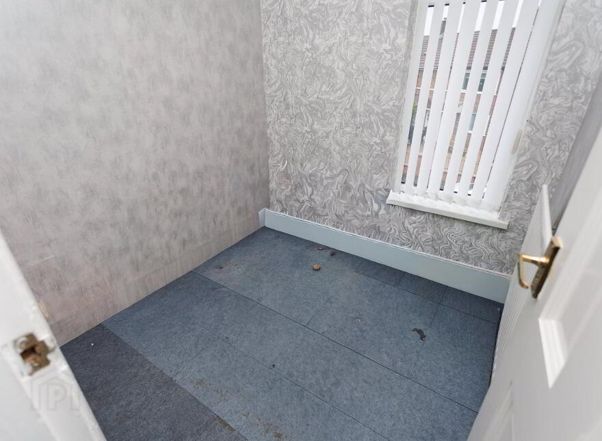 100 Hesketh Park, Belfast, BT14 7JS